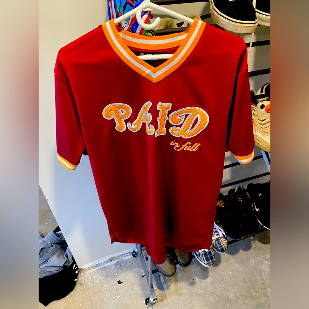 Rebel minds xl jersey
